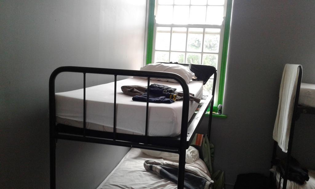 ริเวอร์ลอดจ์แบคแพคเกอร์ Hostel เคปทาวน์ ภายนอก รูปภาพ