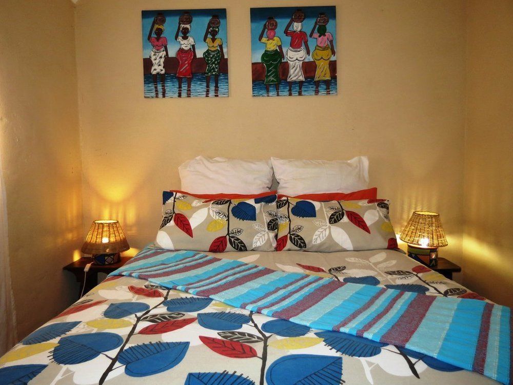 ริเวอร์ลอดจ์แบคแพคเกอร์ Hostel เคปทาวน์ ภายนอก รูปภาพ