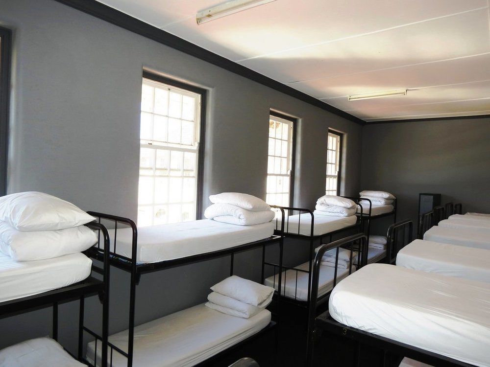 ริเวอร์ลอดจ์แบคแพคเกอร์ Hostel เคปทาวน์ ภายนอก รูปภาพ